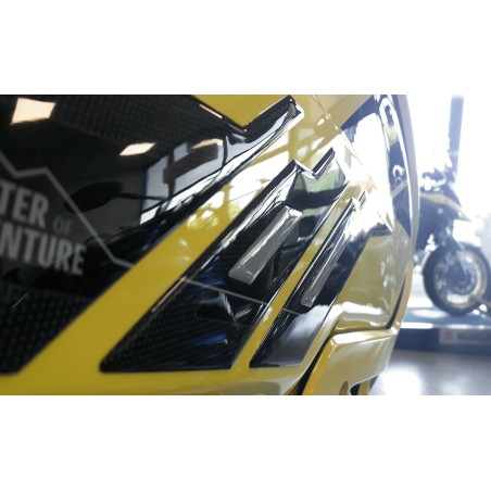 2 ADESIVI 3D PROTEZIONI LATERALI SERBATOIO MOTO compatibili SUZUKI V-STROM 1050