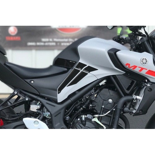 2 3D Seitenprotektoren für Motorradtank kompatibel YAMAHA MT-03 2020-2025