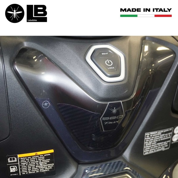 Adesivi 3D protezione accensione tunnel scooter compatibile con Yamaha Tmax 2022
