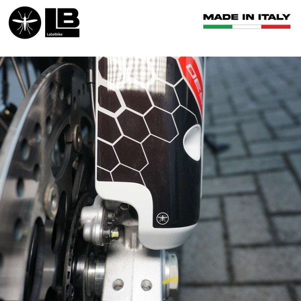 Stickers 3D Motorcycle mudguard protection compatible with Ducati DesertX