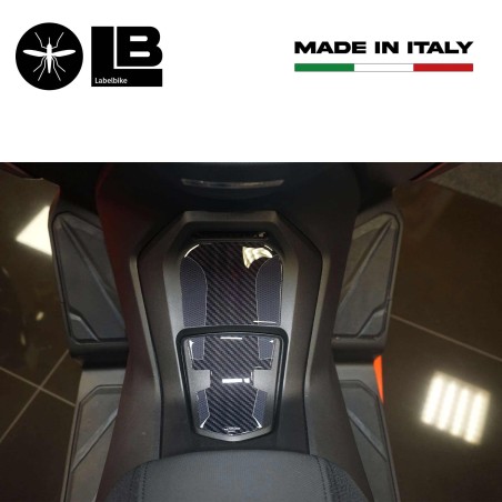 Adesivi 3D protezione pedana e sportello compatibile con Honda Forza 350 2022-25