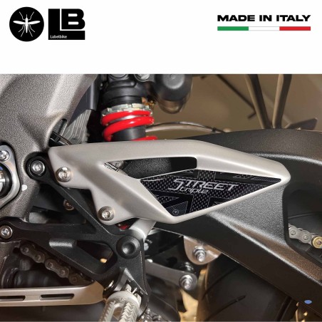 Adesivi 3D Protezioni Battitacco compatibili con Triumph Street Triple 2017-24