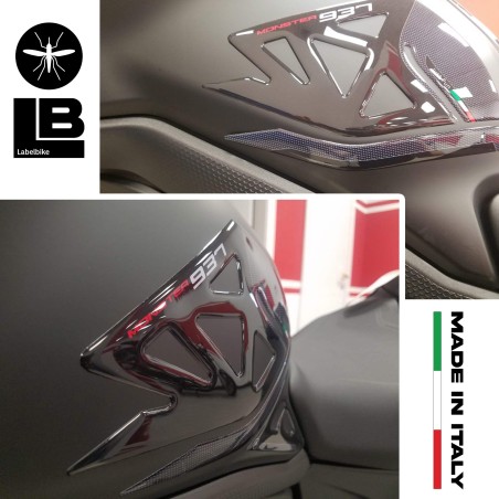 Adesivi 3D Protezioni Laterali serbatoio compatibili con Ducati Monster 937 2021