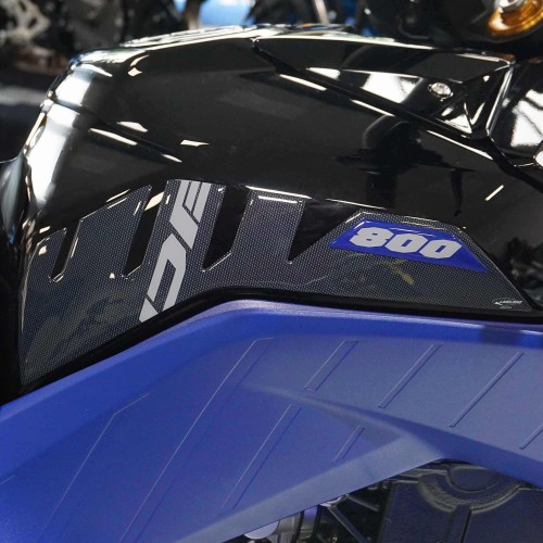 Adesivi 3D Protezioni laterali serbatoio compatibili con Suzuki V-Strom 800DE