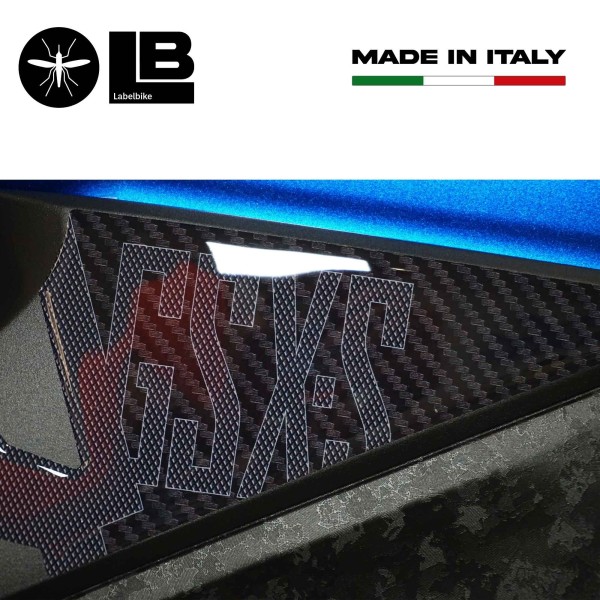 Adesivi 3D Protezioni Laterali sottosella compatibili con Suzuki GSX-S 950 2021
