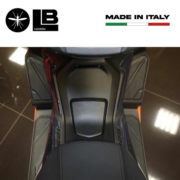 Stickers 3D tunnel central zone latérale compatible avec Honda Forza 125 2022-23