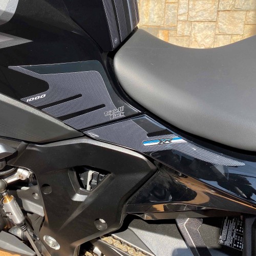 Autocollants pour réservoir latéral de moto compatible avec BMW S1000XR Triple Black 2020-23