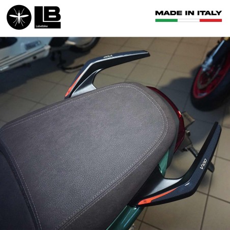 Adesivi protezione maniglie compatibili con Moto Guzzi V100 Mandello 2022 - 2025