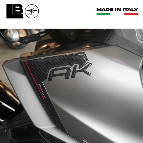Adesivi Protezioni laterali paraspigoli compatibili con Kymco Ak550 Premium