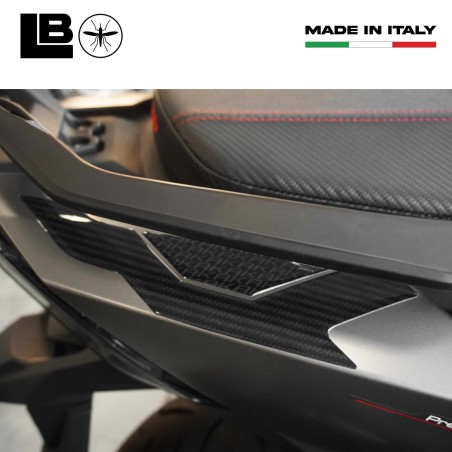 Adesivi Protezioni sotto maniglie scooter compatibili con Kymco Ak550 Premium