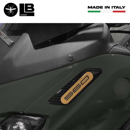 Adesivi resina 3D per tappi specchietti carene compatibili con Yamaha Tmax 2022