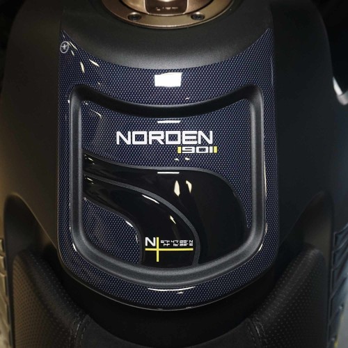 Sticker 3D Protège réservoir moto compatible avec Husqvarna Norden 901