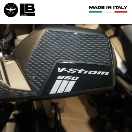 Adesivi 3D Protezioni Paramani moto compatibile con Suzuki V-Strom 650 2017-2025
