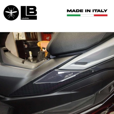 Adesivi resina 3D Protezioni laterali Boomerang compatibili con Honda Forza 300