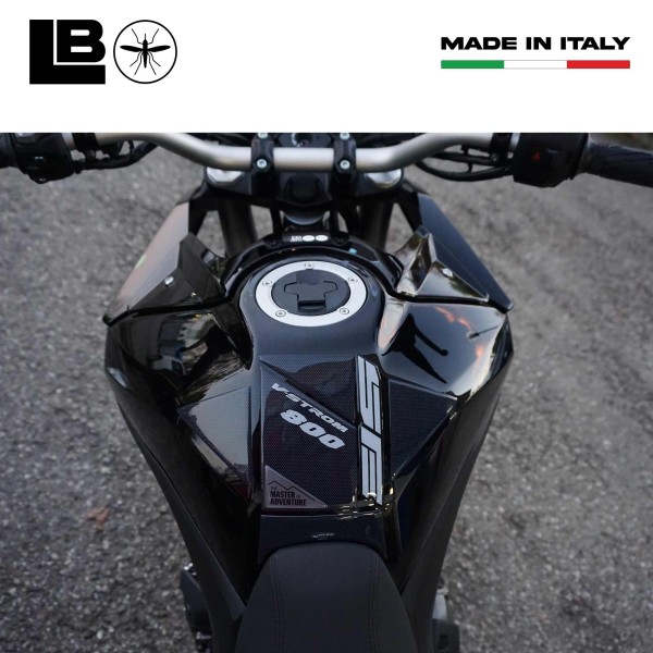 Adesivo 3D Paraserbatoio protezione moto compatibili con Suzuki V-Strom 800SE
