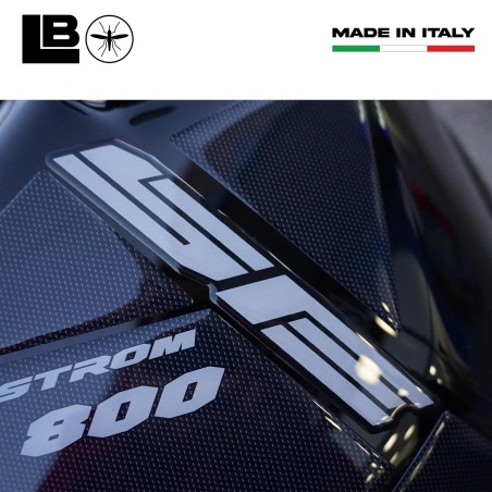 Adesivo 3D Paraserbatoio protezione moto compatibili con Suzuki V-Strom 800SE