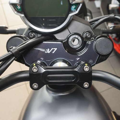 Adesivo 3D Piastra Forcella Sterzo compatibile con Moto Guzzi V7 Stone e Special