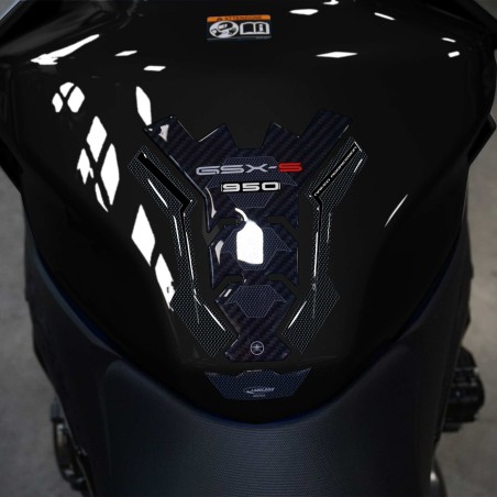 Adhesive 3D Tank Protector compatible with Suzuki GSX-S 950 from 2021-2025