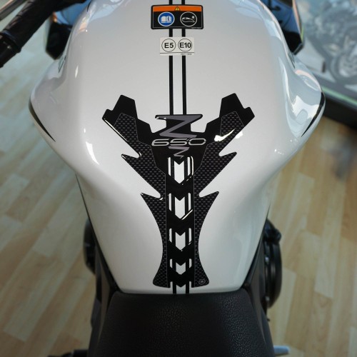Adesivo in Gel 3D Protezione Paraserbatoio compatibile con Kawasaki Z650 2021-25