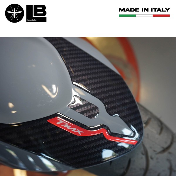 3D gel-resin adhesive wing protection compatible with Yamaha Tmax 2022-25