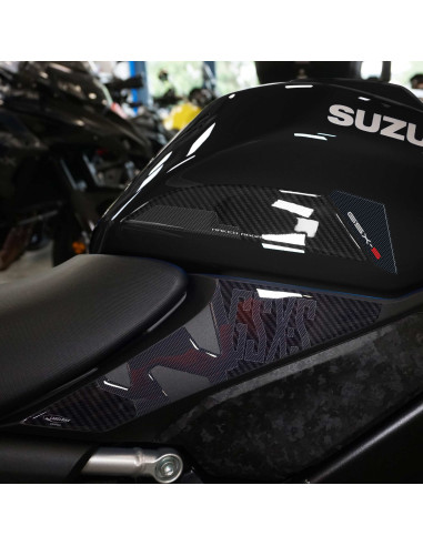 KIT PEGATINAS 3D PROTECTOR DEPOSITO COMPATIBLE CON SUZUKI GSX-S 1000 2021-2023