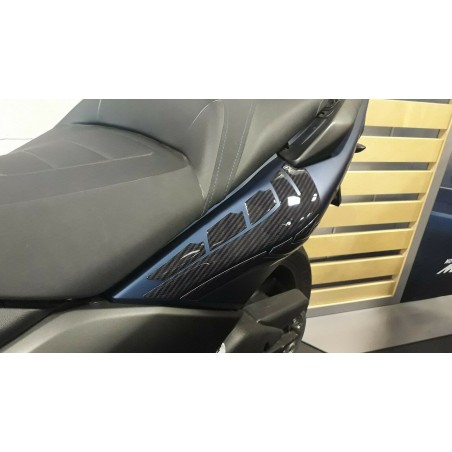 KIT ADESIVI GEL 3D PROTEZIONI FIANCHI CODA compatibili YAMAHA TMAX 530 dal 2017 