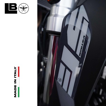 Protezioni Parasteli moto Adesivi Gel 3D compatibili con Suzuki V-Strom 800SE