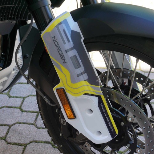 Protège selle autocollant moto 3D compatible avec Husqvarna Norden 901 2024-5