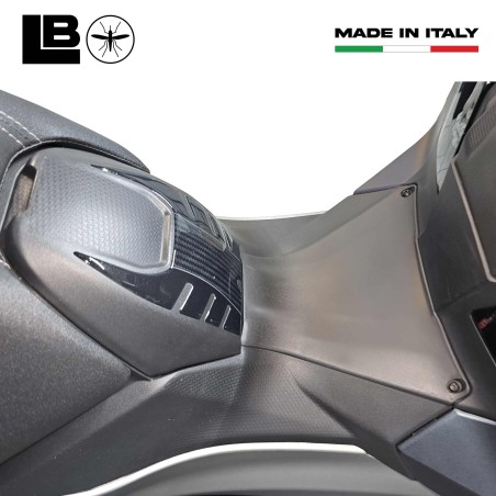 Adesivo 3D Protezione sportello serbatoio compatibile con Sym Maxsym TL 508