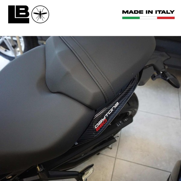 Pegatinas 3D protectores laterales moto compatible con Triumph Daytona 660 2024