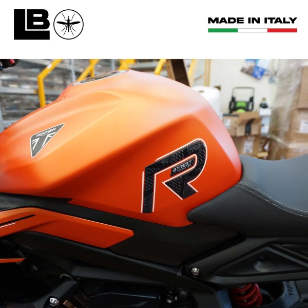 Autocollants 3D compatibles avec les protections de réservoir Triumph Street Triple 765 R 2024