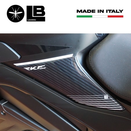 Adesivi 3D Protezioni laterali serbatoio moto compatibile con Keeway RKF 125