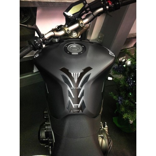 PARASERBATOIO ADESIVO SERBATOIO in RESINA 3D compatibile per MOTO YAMAHA MT-09 2