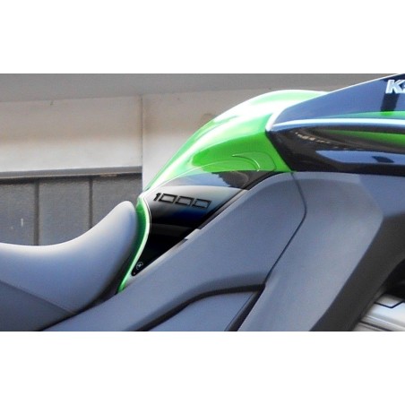 2 ADHESIVOS DE PROTECCIÓN LATERAL 3D GEL compatibles para motos KAWASAKI VERSYS 1000 - Transparente