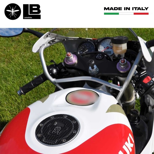 ADESIVO 3D PROTEZIONE TAPPO SERBATOIO compatibile per MOTO SUZUKI fino al 2002 2