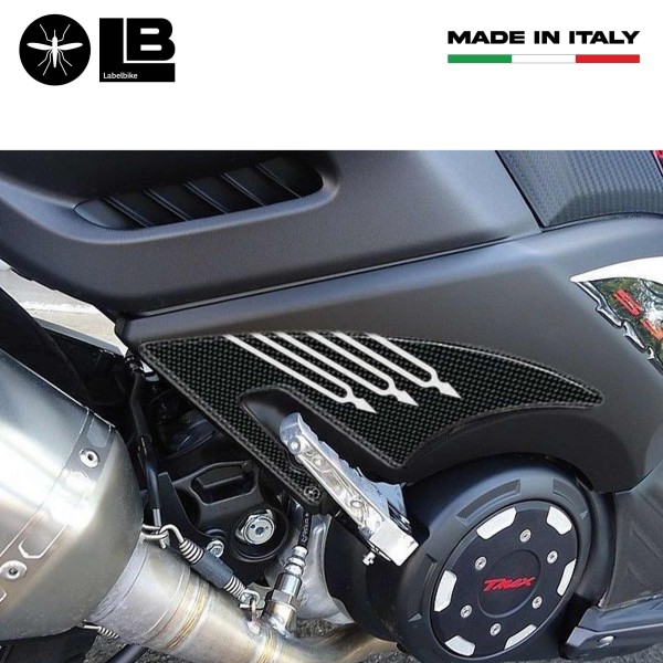 2 ADHESIVES CARBONE 3D compatibles pour YAMAHA TMAX 530 PASSENGER FOOT PROTECTIONS