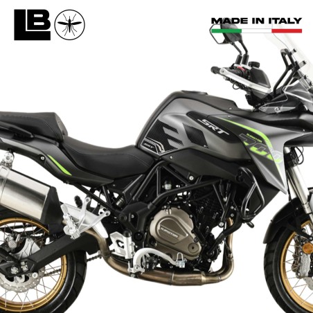 Pegatinas 3D Protectores laterales del tanque de la motocicleta compatible con QJ Motor SRT 700