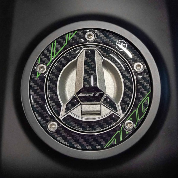 Protection adhésive 3D du bouchon de réservoir moto compatible avec QJ Motor SRT 700