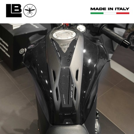 Paraserbatoio adesivo Gel 3D protezione moto compatibile con Yamaha MT-07 2025