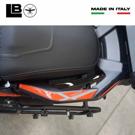 Adesivi 3D Protezioni Maniglie Bauletto compatibili con Morbidelli T1002VX 2025