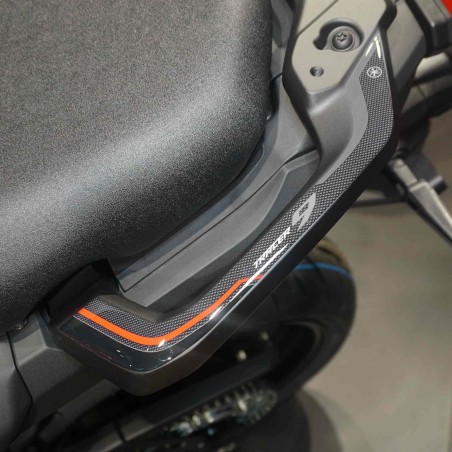3D Aufkleber Beifahrergriffe kompatibel mit Yamaha Tracer 9 2025