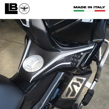 Adesivi 3D Protezioni Laterali Pedana Scooter compatibili con Zontes 368 G 2025