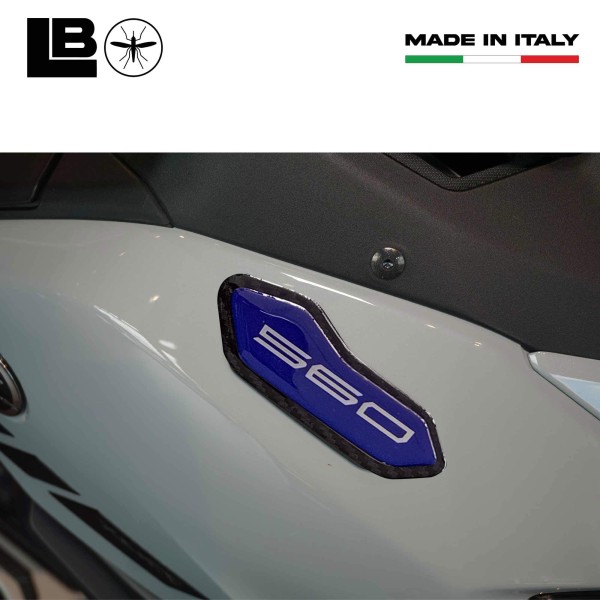 Adesivi Tappi Specchietti carene resinati 3D compatibili con Yamaha Tmax 2025