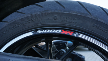 Adesivi ruote cerchi moto